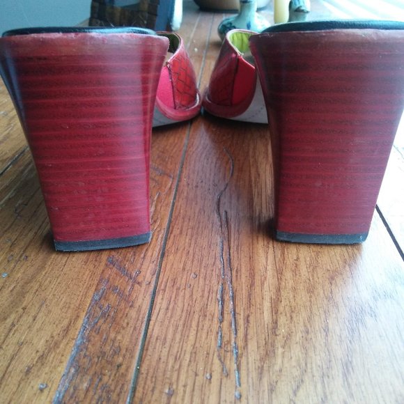 Donald J Pliner red leather square toe sandals - Picture 6 of 8